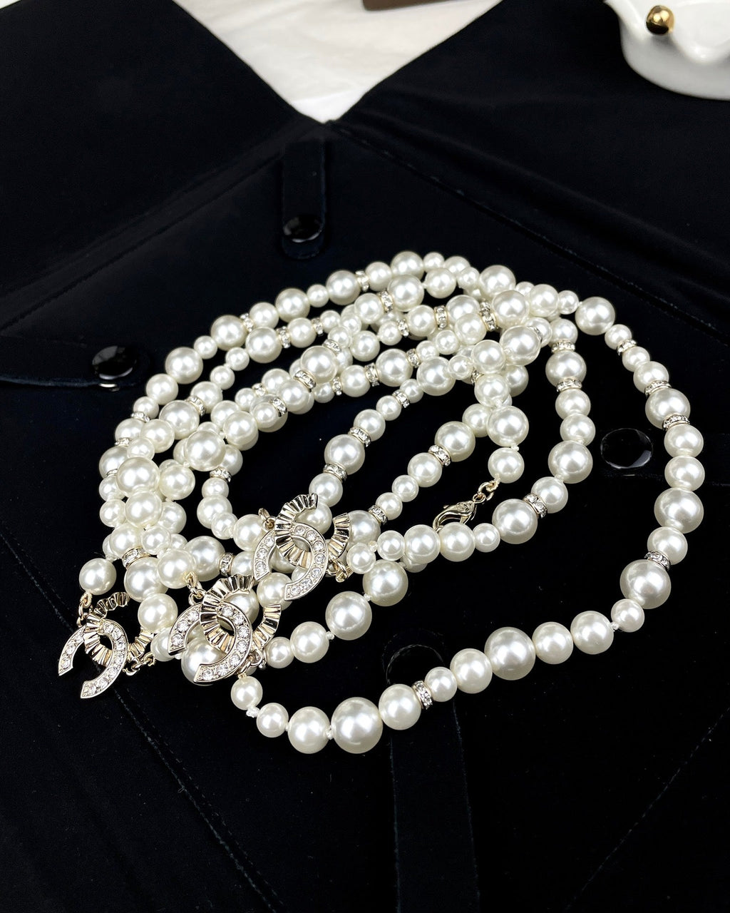 Chanel Pearls Long 18K Gold Necklace